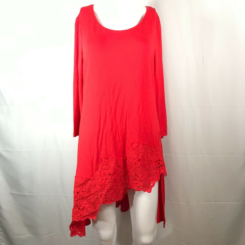 Chicos Shirt Women Sz 0 S 4 Red Tunic Asymmetrical Eyelet Lace Long Sleeve Lagen